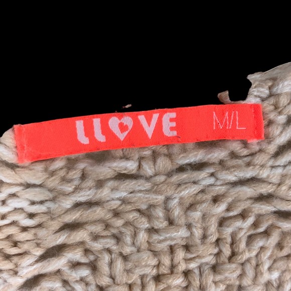 Soft Diamond Shaped Cable Knit Sweater w/Hi/Lo Banded Hem in Soft Peach SZ M/L - Picture 5 of 10